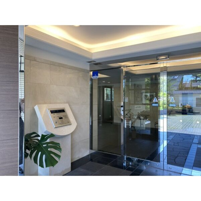 【エントランス】 | 名次町ロジュマン | ※室内写真は別室イメージです