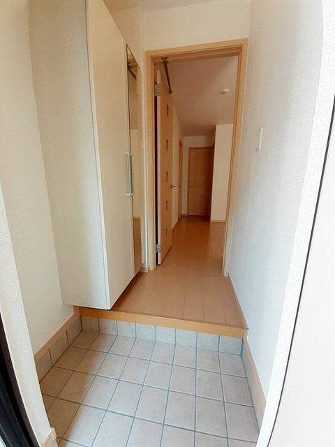 ソレイユ土山Ⅰの玄関