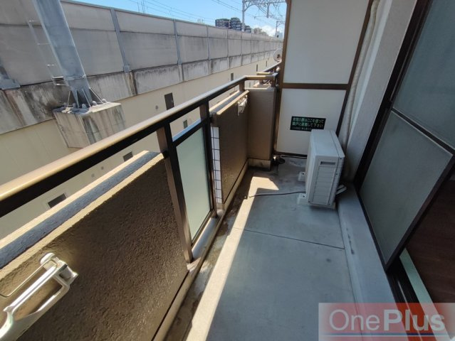 セルダンハイツ大石東のバルコニー