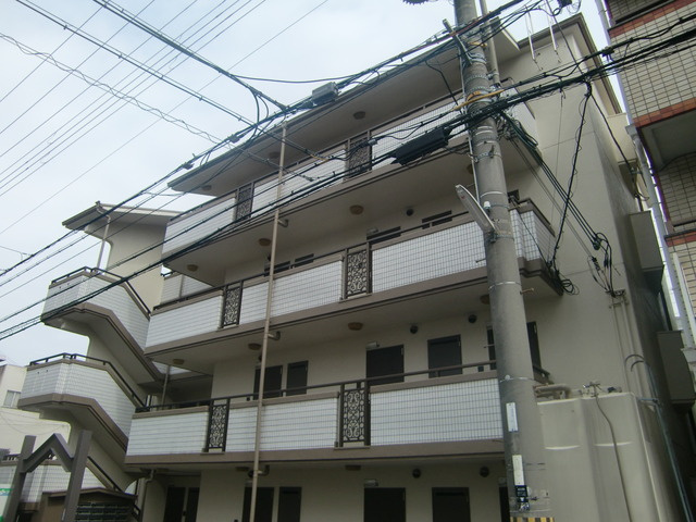 セルダンハイツ大石東の外観