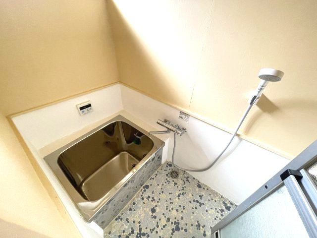 茨木市戸伏町13-18　貸家の浴室|日々の暮らしに欠かせないお風呂です