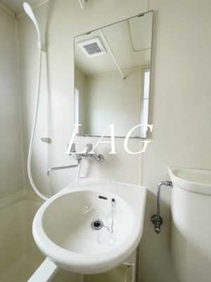 【洗面所】 | ラデヴィーナ日進 | 洗面台です。