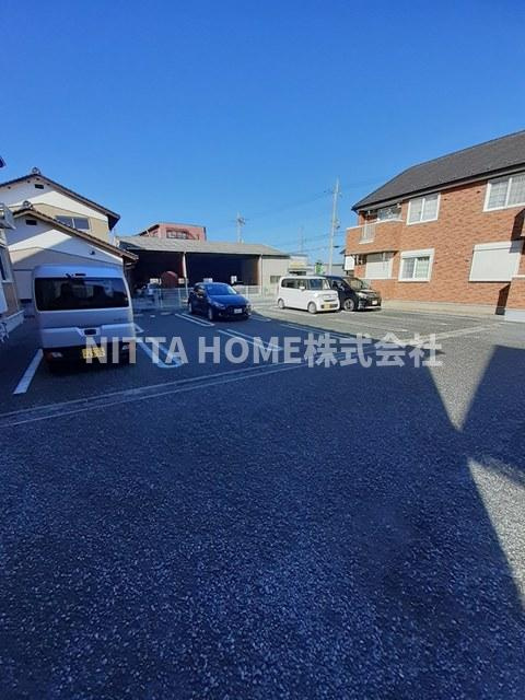 ポート　パシフィック　Ⅱの駐車場