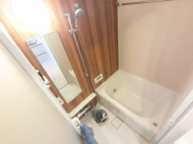 ザ・パークハビオ行徳駅前の浴室