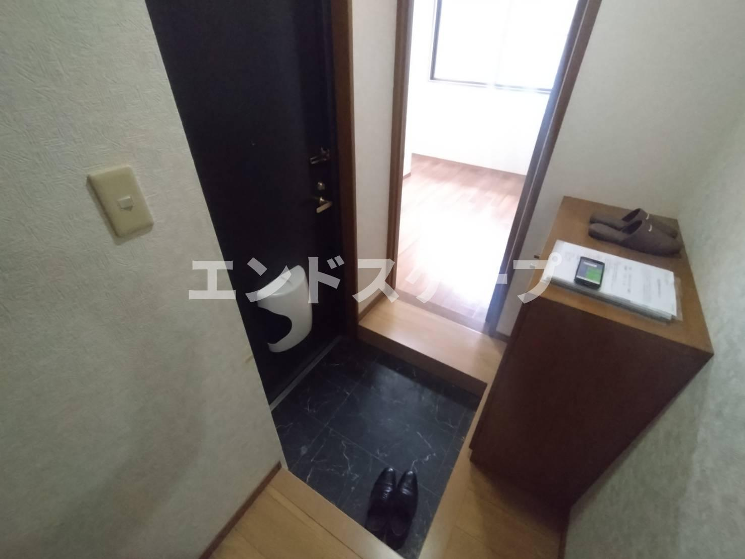 松村ビルの玄関|高崎、前橋のお部屋探しはエンドスケープまで！お客様の理想お聞かせ下さい♪