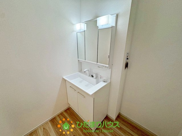 蓮田市桜台４期　新築一戸建て　リガーレの独立洗面台