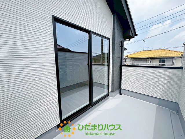 蓮田市桜台４期　新築一戸建て　リガーレのバルコニー