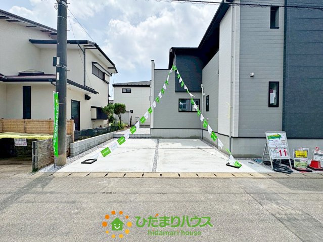 蓮田市桜台４期　新築一戸建て　リガーレの駐車場