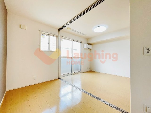 フェアプラッツ　B棟の寝室|使い勝手のいい寝室です