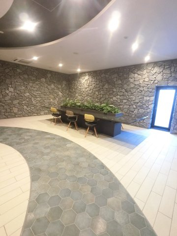 ザ・パークハビオ行徳駅前のロビー