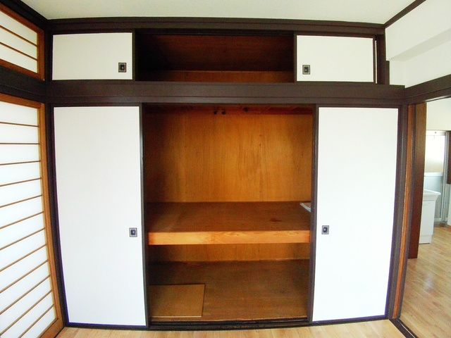 シャトー六甲（山田町）の収納