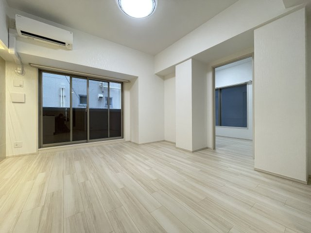 【居間・リビング】 | プレジオ恵美須