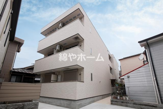 クローバー・シエル長居公園の外観|おしゃれな外観です