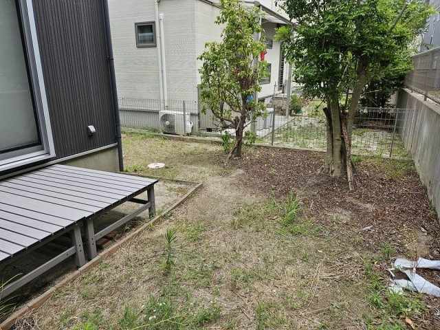 北九州市小倉北区泉台2丁目 中古戸建の庭|お庭です