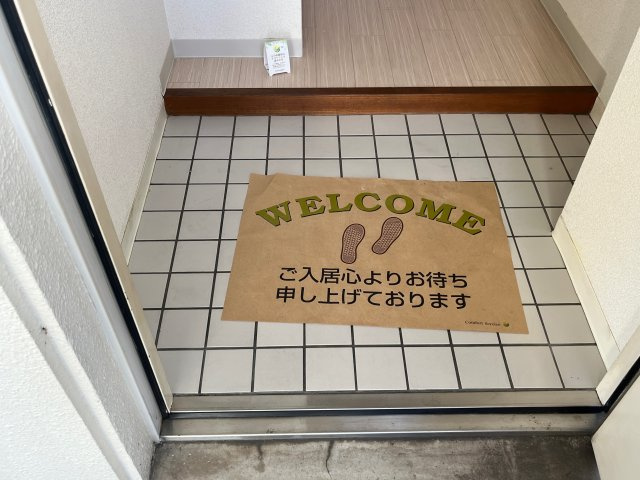 リゾティ英賀保の玄関