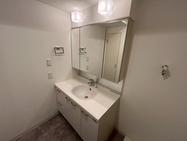 アーデンタワー福島ウエストの洗面所