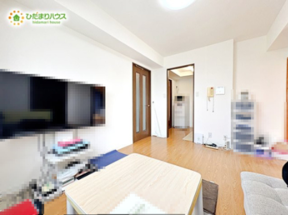 レクセル熊谷　の居間・リビング|開放感と採光にこだわった6.4帖のＬＤＫ