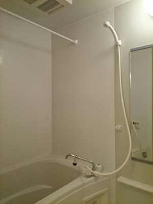 【浴室】 | ウィッシュⅠ | コンパクトで使いやすいお風呂です