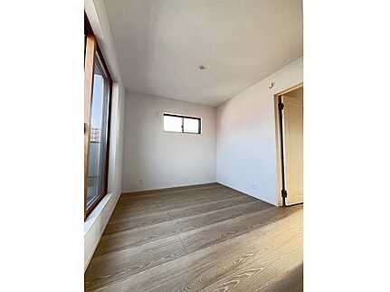 安芸郡海田町大立町の洋室