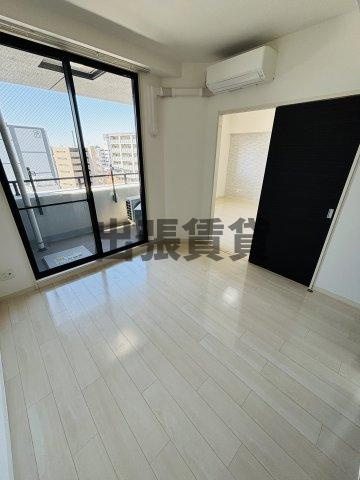 仲介手数料0円！！QREST葵(旧S-FORT葵)の居間・リビング