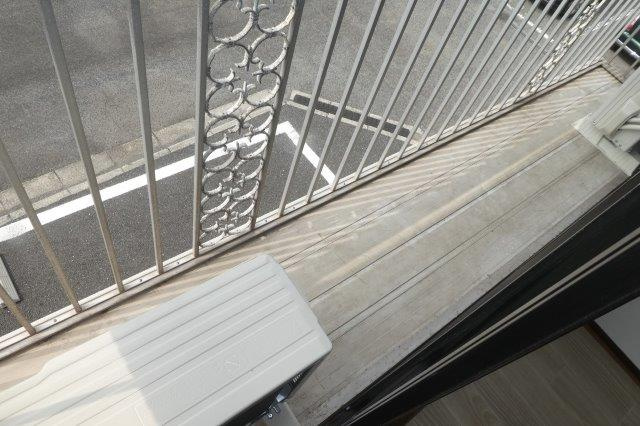 プレジール貝吹のバルコニー