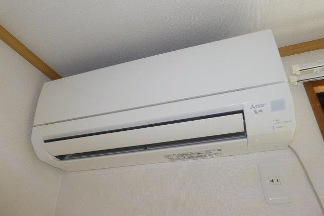 プレジール貝吹の設備|エアコン（新品）