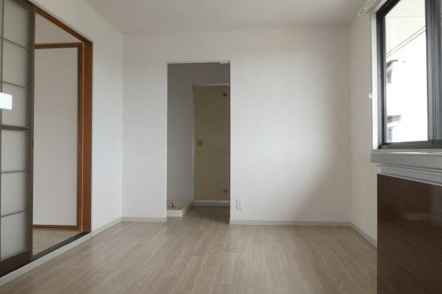 プレジール貝吹のキッチン|ダイニングキッチン