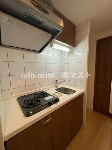 アーデン谷町のキッチン