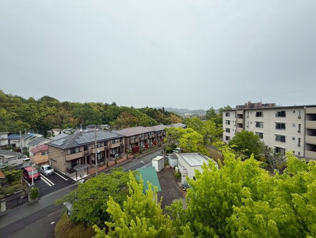 鈴蘭台第六住宅1号棟の展望