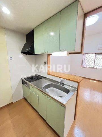 ルナコートのキッチン|同物件別部屋の写真です