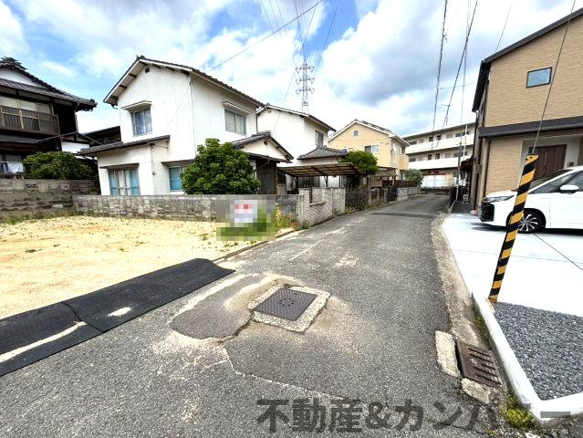 西石井二丁目売土地の前面道路含む現地写真|前面道路含む現地写真です
