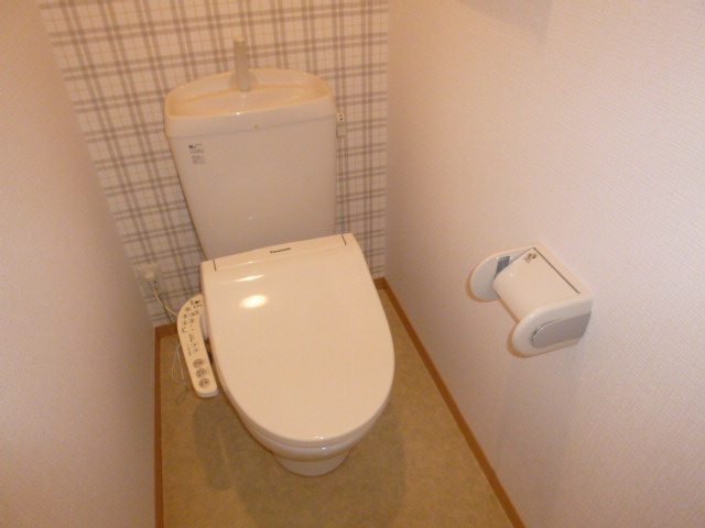 プランタンブルックＢのトイレ|温水洗浄便座