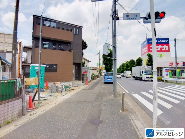 新築／志木市柏町5丁目の前面道路含む現地写真