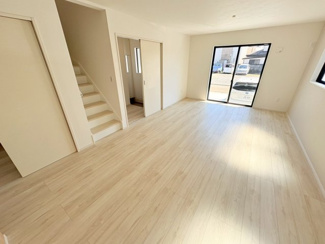 【居間・リビング】 | 川越市南大塚　新築分譲　西武新宿線『南大塚駅』徒歩13分　【武蔵野小学区】