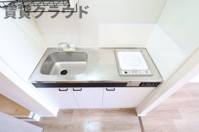 レグルスのキッチン|カースペースがあります