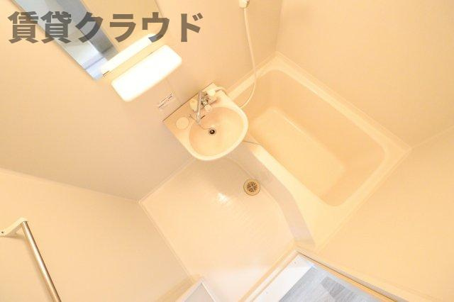 レグルスの浴室|コンパクトで使いやすいお風呂です