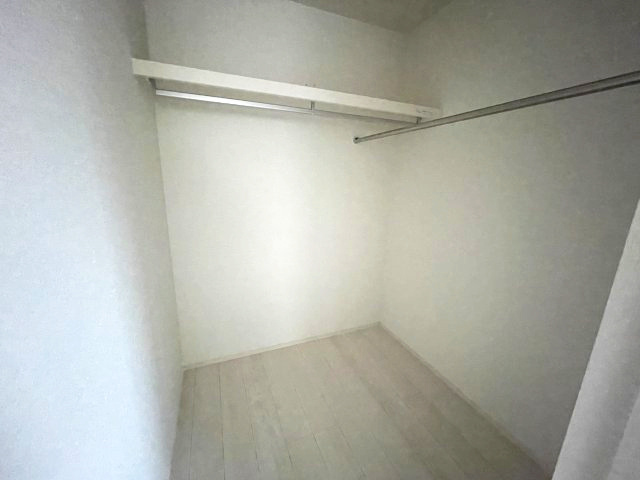 廿日市市住吉二丁目　№35516の収納|洋室8帖内収納
衣服も大容量収納可能です◎