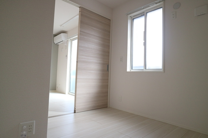 リコルド住吉の居間・リビング