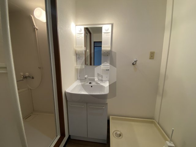 石賀ハイムの独立洗面台