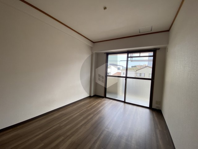 石賀ハイムの洋室