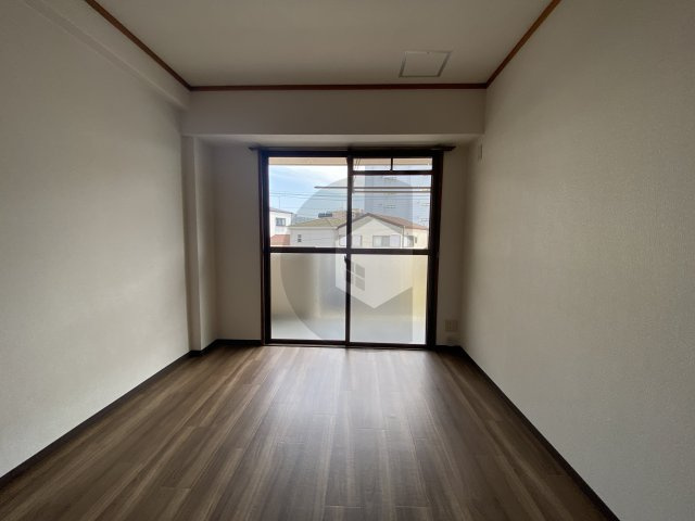 石賀ハイムの洋室