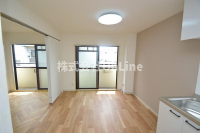 【居間・リビング】 | ロードサイドハイツ22