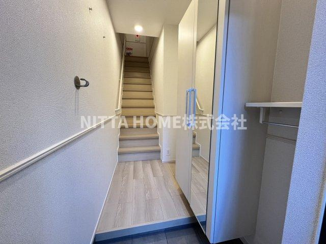 ハーモニー福知山　Ａ棟の玄関|【イメージ写真】シューズボックス付きの玄関になります◎