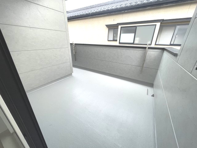 廿日市市住吉二丁目　№35516のバルコニー|広いので快適に
洗濯物が干せます。