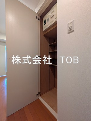 【玄関】 | プランタニエ仙川 | シューズボックス※クリーニング完了前※