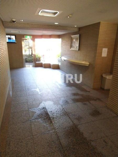 エヌズのロビー