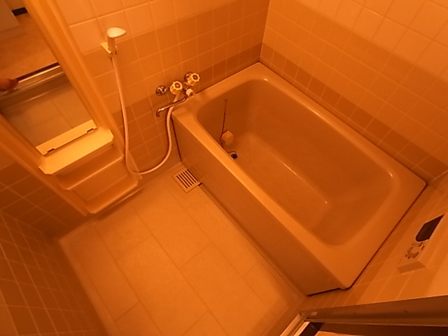 神戸市須磨区磯馴町１丁目の賃貸マンションの浴室|追焚機能付浴室