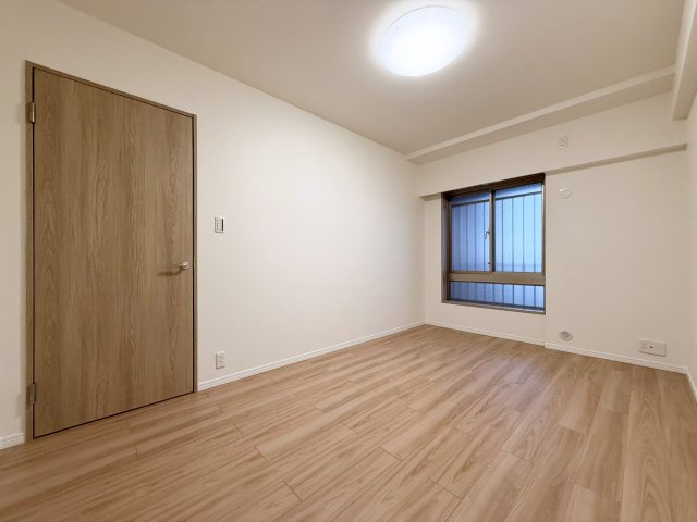 エルフォレスト　ガーデンウィング棟の洋室|個人の部屋や寝室として使える洋室です