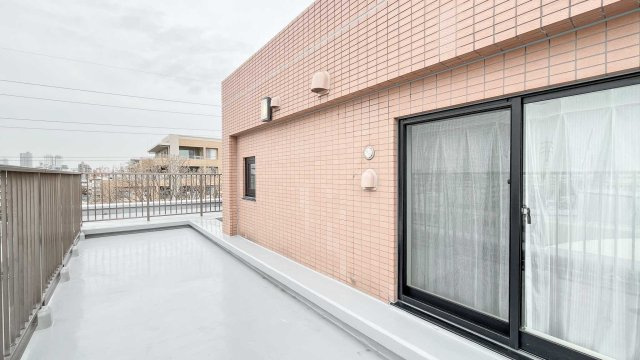 ステイツ三鷹ヴェルパセオのバルコニー|バルコニーがあります