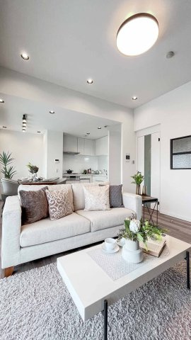 ステイツ三鷹ヴェルパセオの居間・リビング|こちらの居間で趣味の時間をお楽しみください